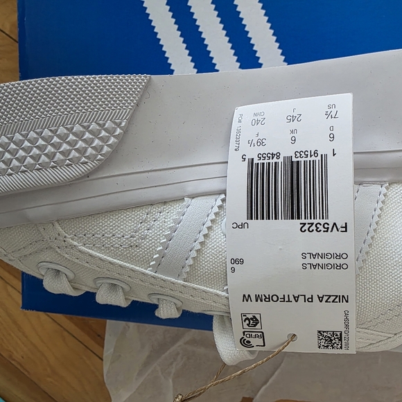 Adidas Nizza Low Platform - Picture 6 of 7